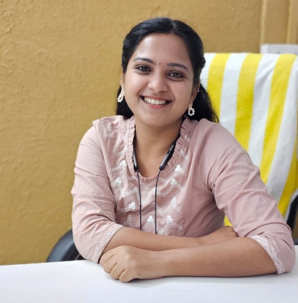 Lady Doctor in palanpur